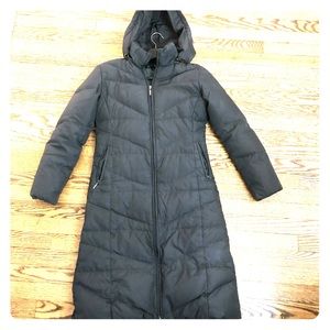 Steve by Searle long slimming winter coat.